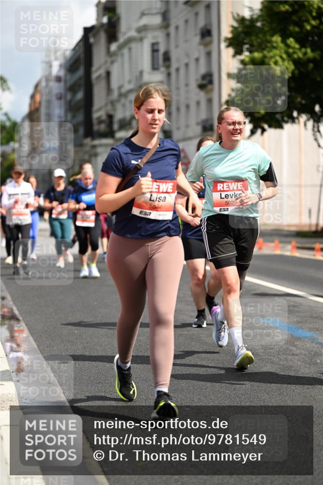 14.06.2026 - REWE Women's Run Dr. Thomas Lammeyer http://msf.ph/oto/9781549 14.06.2026 10:50:21 Laufen 5068, 5029, 7 meine-sportfotos.de