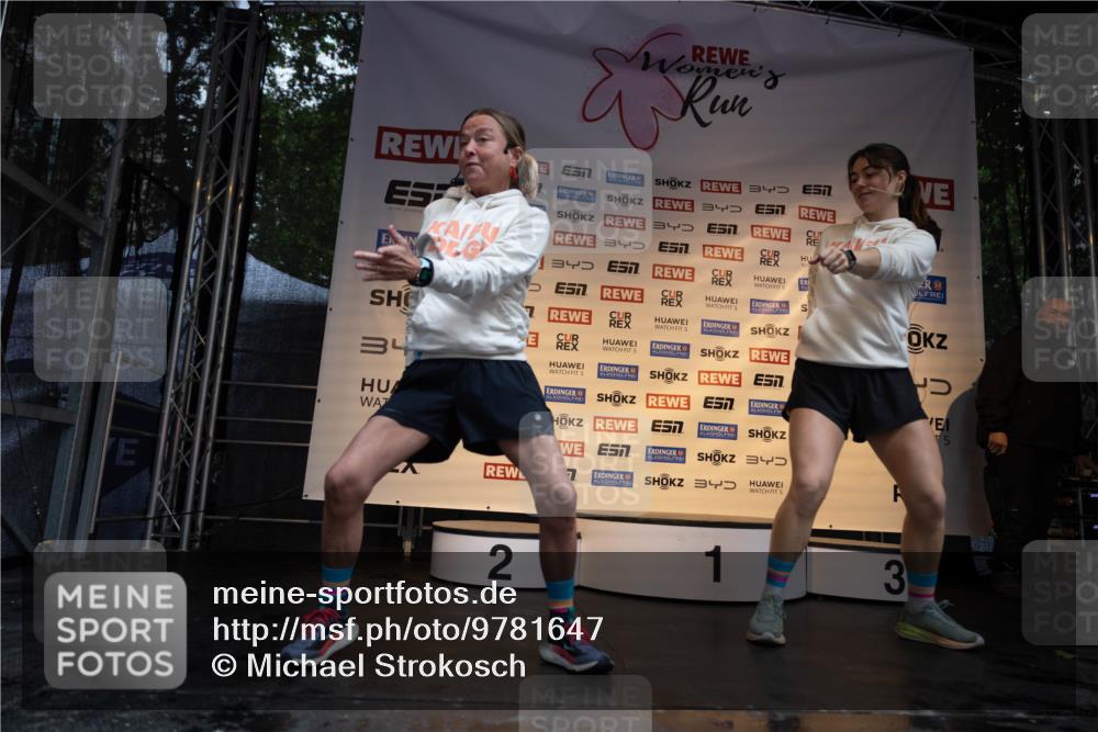 14.06.2026 - REWE Women's Run Michael Strokosch http://msf.ph/oto/9781647 14.06.2026 08:39:42 Laufen 34, 3, 7, 34, 3, 5, 34, 7, 5, 5, 5, 7, 3, 34, 5, 5, 2, 1 meine-sportfotos.de