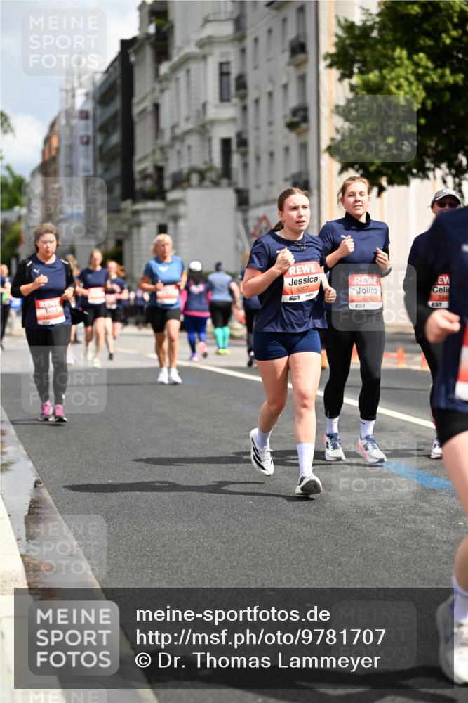 14.06.2026 - REWE Women's Run Dr. Thomas Lammeyer http://msf.ph/oto/9781707 14.06.2026 10:50:31 Laufen 5307, 5242, 534, 57 meine-sportfotos.de