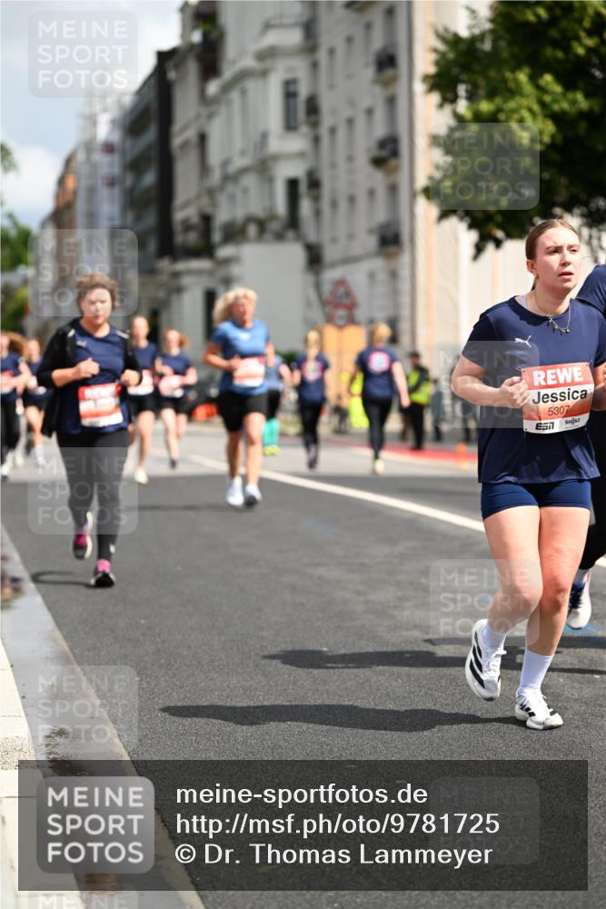 14.06.2026 - REWE Women's Run Dr. Thomas Lammeyer http://msf.ph/oto/9781725 14.06.2026 10:50:32 Laufen 5307, 7 meine-sportfotos.de