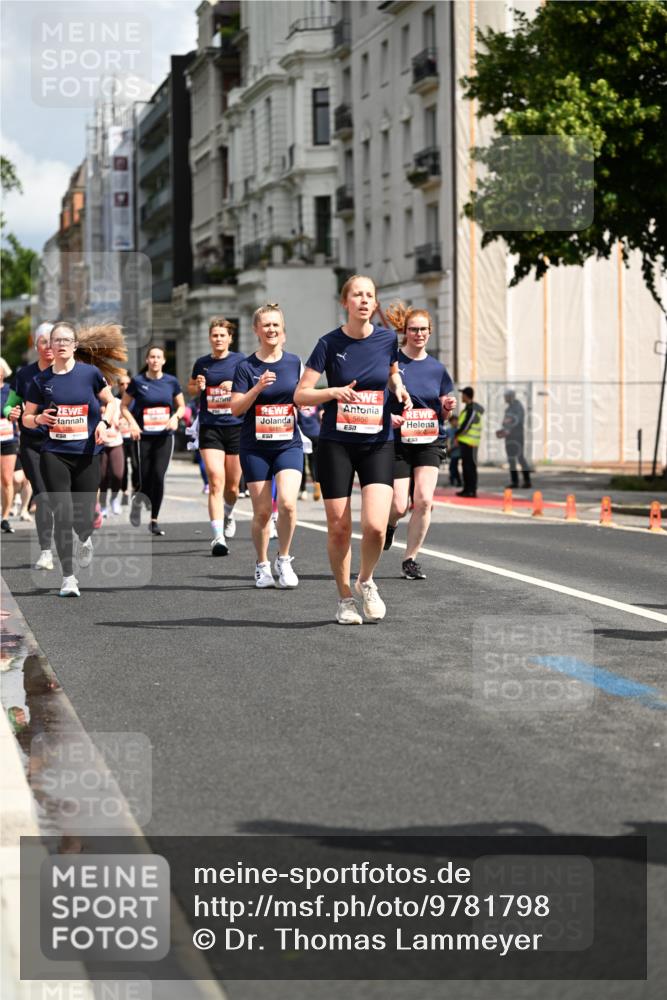 14.06.2026 - REWE Women's Run Dr. Thomas Lammeyer http://msf.ph/oto/9781798 14.06.2026 10:50:36 Laufen 57, 5656 meine-sportfotos.de