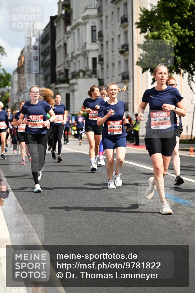14.06.2026 - REWE Women's Run Dr. Thomas Lammeyer http://msf.ph/oto/9781822 14.06.2026 10:50:38 Laufen 5882, 58854, 5656 meine-sportfotos.de