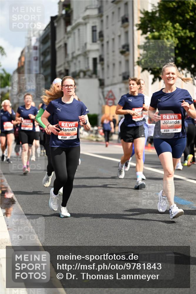 14.06.2026 - REWE Women's Run Dr. Thomas Lammeyer http://msf.ph/oto/9781843 14.06.2026 10:50:39 Laufen 5882, 5885 meine-sportfotos.de