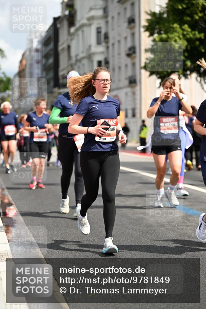 14.06.2026 - REWE Women's Run Dr. Thomas Lammeyer http://msf.ph/oto/9781849 14.06.2026 10:50:40 Laufen 5882, 7 meine-sportfotos.de