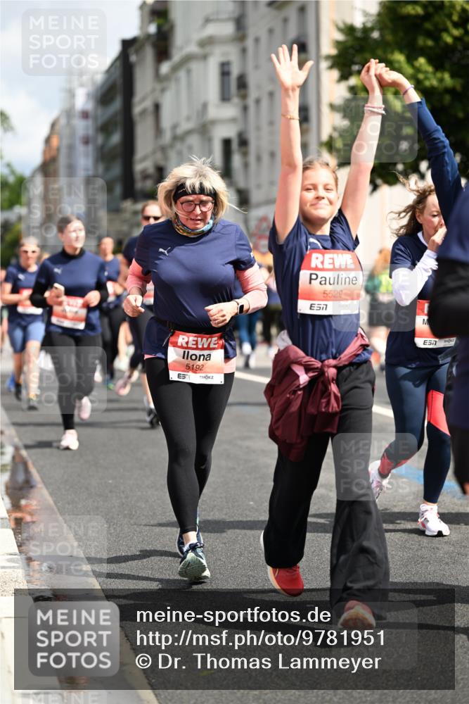 14.06.2026 - REWE Women's Run Dr. Thomas Lammeyer http://msf.ph/oto/9781951 14.06.2026 10:50:46 Laufen 5192, 5529, 57 meine-sportfotos.de