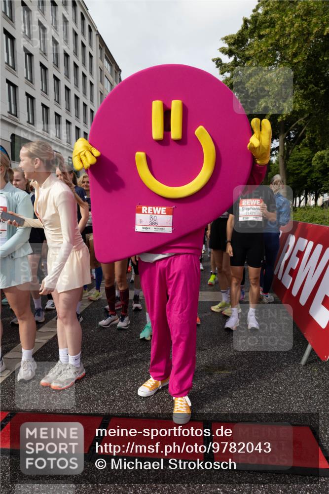14.06.2026 - REWE Women's Run Michael Strokosch http://msf.ph/oto/9782043 14.06.2026 08:55:35 Laufen 7, 385, 11471 meine-sportfotos.de