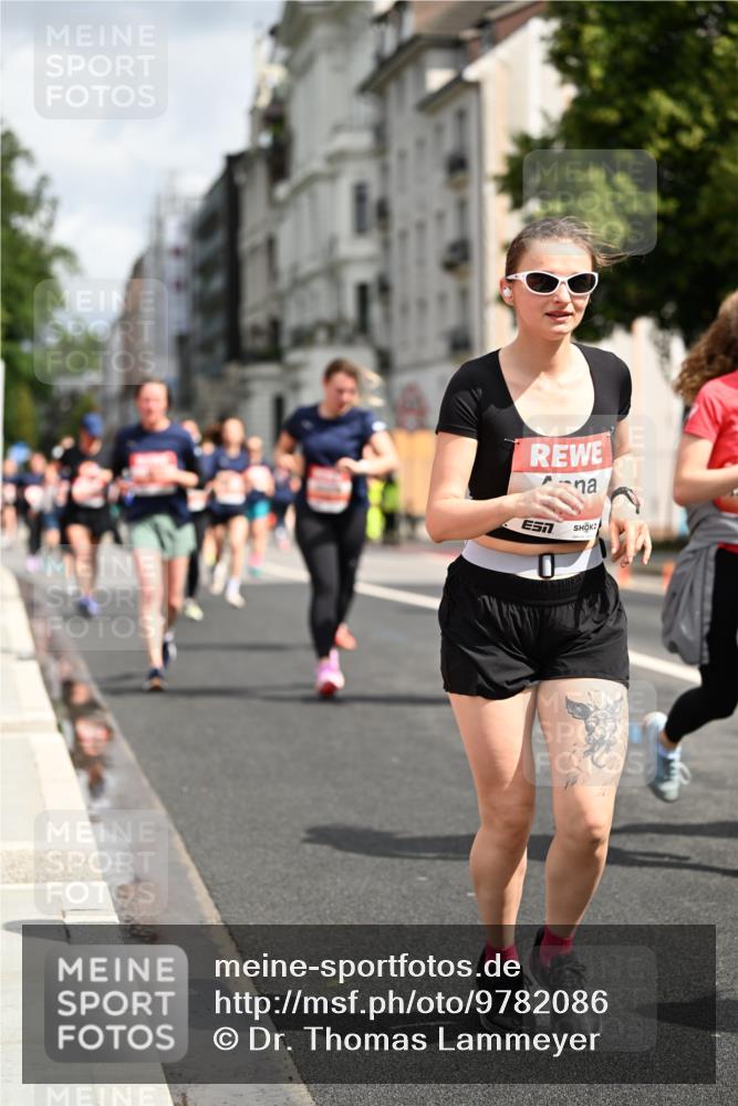 14.06.2026 - REWE Women's Run Dr. Thomas Lammeyer http://msf.ph/oto/9782086 14.06.2026 10:50:55 Laufen 7 meine-sportfotos.de