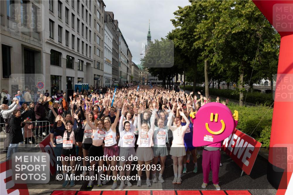 14.06.2026 - REWE Women's Run Michael Strokosch http://msf.ph/oto/9782093 14.06.2026 08:57:03 Laufen 11246 meine-sportfotos.de