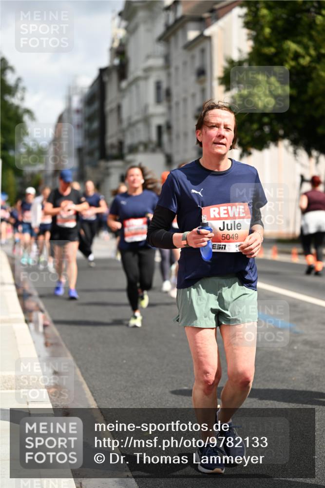 14.06.2026 - REWE Women's Run Dr. Thomas Lammeyer http://msf.ph/oto/9782133 14.06.2026 10:50:58 Laufen 5049 meine-sportfotos.de