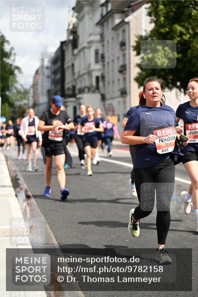 14.06.2026 - REWE Women's Run Dr. Thomas Lammeyer http://msf.ph/oto/9782158 14.06.2026 10:51:00 Laufen 5297, 7, 530 meine-sportfotos.de
