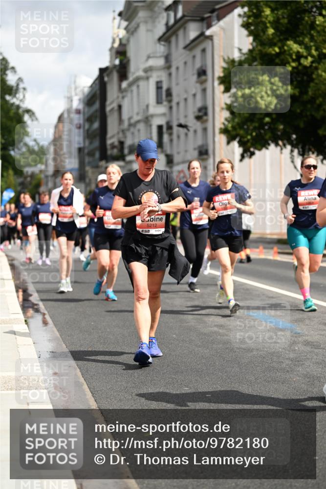 14.06.2026 - REWE Women's Run Dr. Thomas Lammeyer http://msf.ph/oto/9782180 14.06.2026 10:51:01 Laufen 5212, 57 meine-sportfotos.de