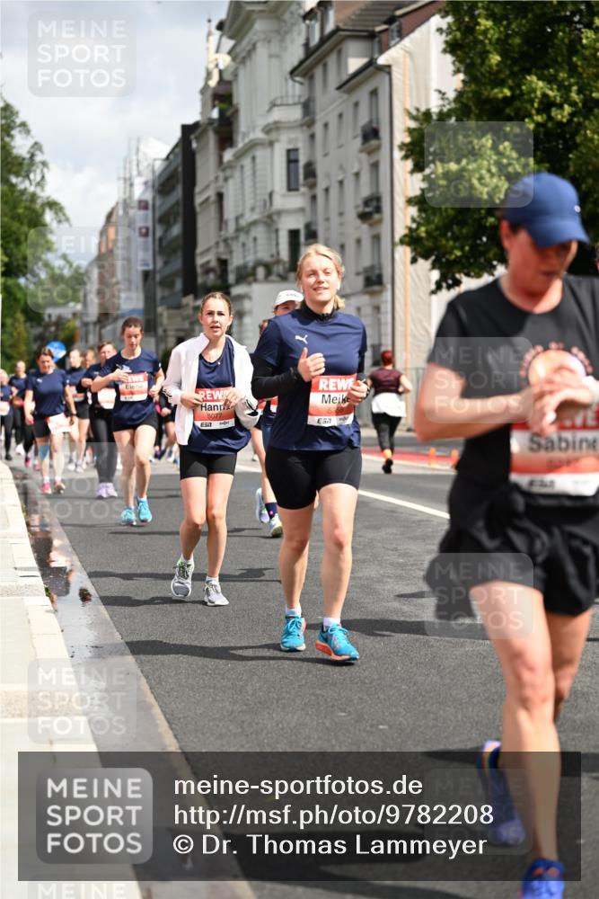 14.06.2026 - REWE Women's Run Dr. Thomas Lammeyer http://msf.ph/oto/9782208 14.06.2026 10:51:03 Laufen 5077 meine-sportfotos.de
