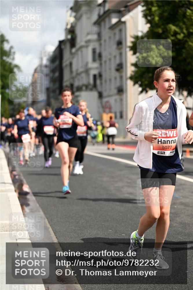 14.06.2026 - REWE Women's Run Dr. Thomas Lammeyer http://msf.ph/oto/9782232 14.06.2026 10:51:05 Laufen 5077 meine-sportfotos.de