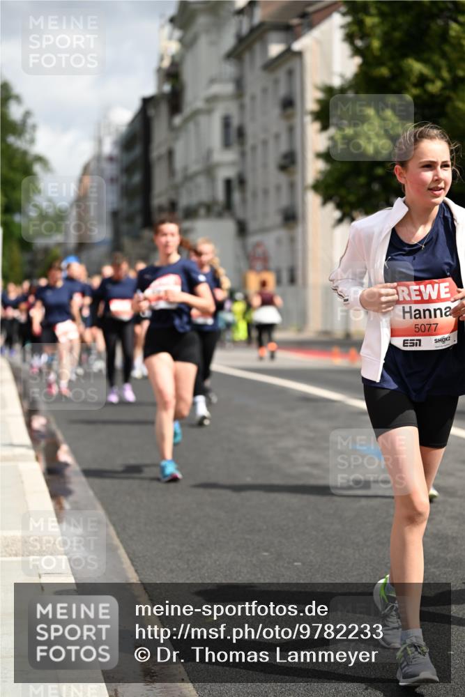 14.06.2026 - REWE Women's Run Dr. Thomas Lammeyer http://msf.ph/oto/9782233 14.06.2026 10:51:05 Laufen 5077 meine-sportfotos.de
