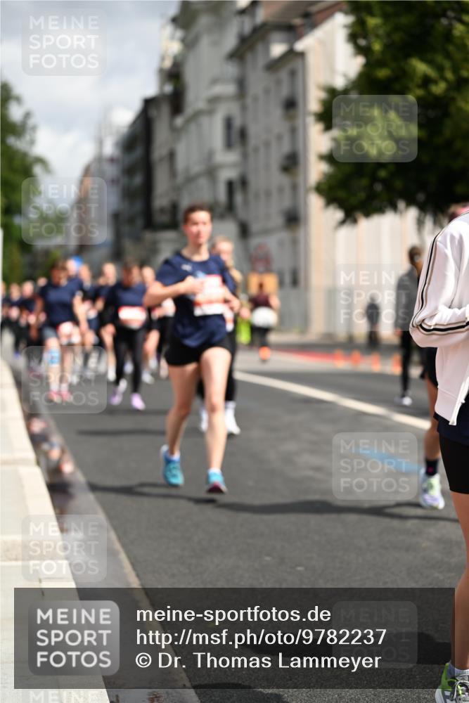 14.06.2026 - REWE Women's Run Dr. Thomas Lammeyer http://msf.ph/oto/9782237 14.06.2026 10:51:05 Laufen  meine-sportfotos.de