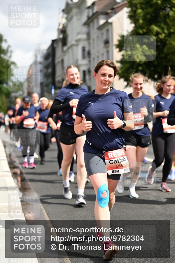 14.06.2026 - REWE Women's Run Dr. Thomas Lammeyer http://msf.ph/oto/9782304 14.06.2026 10:51:11 Laufen 5557 meine-sportfotos.de