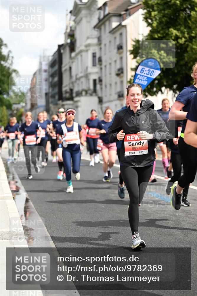 14.06.2026 - REWE Women's Run Dr. Thomas Lammeyer http://msf.ph/oto/9782369 14.06.2026 10:51:16 Laufen 6, 30, 5917, 57 meine-sportfotos.de