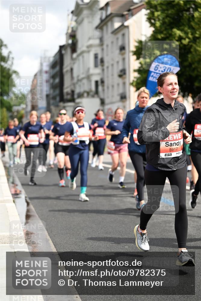 14.06.2026 - REWE Women's Run Dr. Thomas Lammeyer http://msf.ph/oto/9782375 14.06.2026 10:51:16 Laufen 6, 30, 5917 meine-sportfotos.de