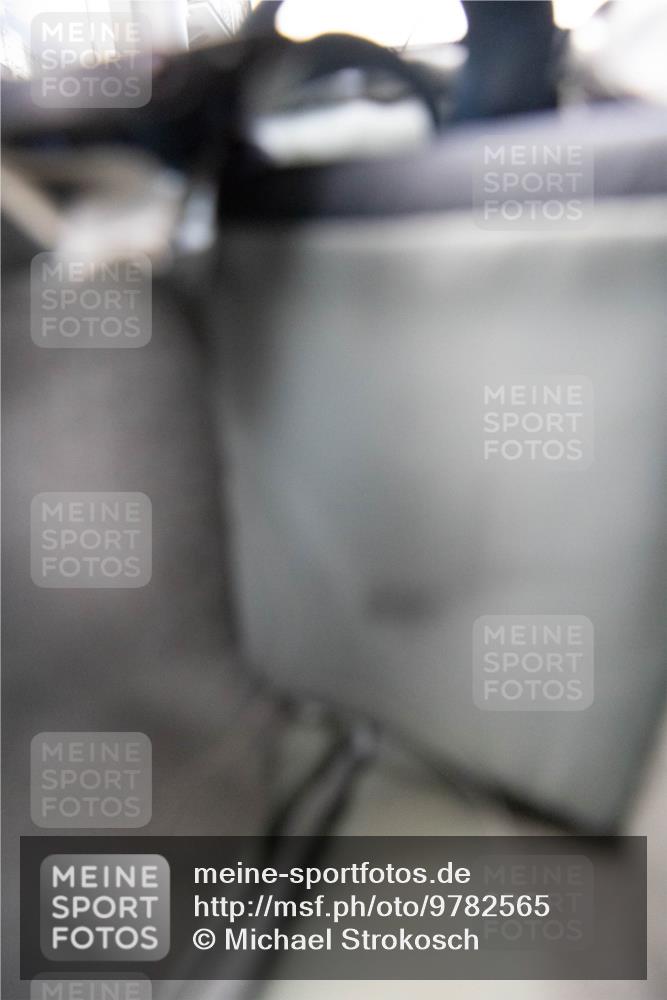 14.06.2026 - REWE Women's Run Michael Strokosch http://msf.ph/oto/9782565 14.06.2026 09:14:13 Laufen  meine-sportfotos.de