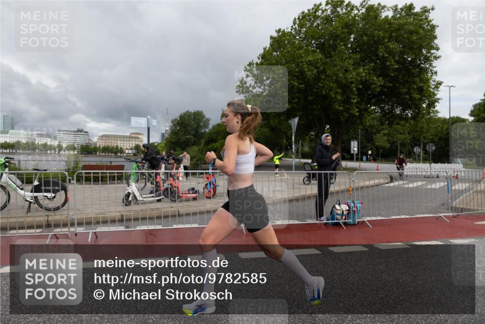 14.06.2026 - REWE Women's Run Michael Strokosch http://msf.ph/oto/9782585 14.06.2026 09:36:11 Laufen  meine-sportfotos.de