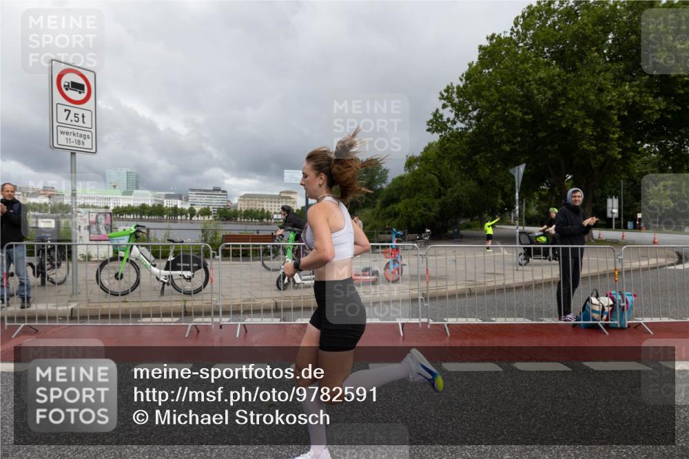 14.06.2026 - REWE Women's Run Michael Strokosch http://msf.ph/oto/9782591 14.06.2026 09:36:11 Laufen 7, 5, 11, 18 meine-sportfotos.de