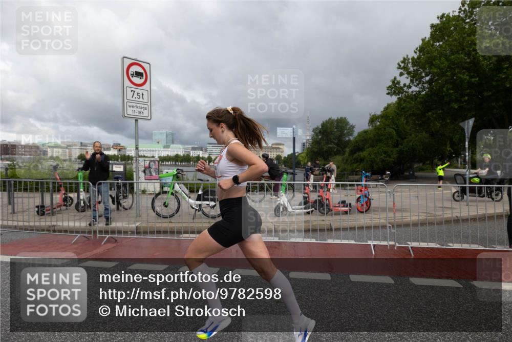 14.06.2026 - REWE Women's Run Michael Strokosch http://msf.ph/oto/9782598 14.06.2026 09:36:11 Laufen  meine-sportfotos.de