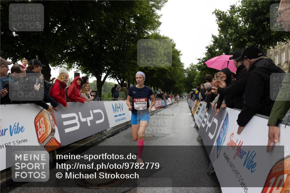 14.06.2026 - REWE Women's Run Michael Strokosch http://msf.ph/oto/9782779 14.06.2026 09:43:50 Laufen 5, 10, 18, 10, 80, 340, 10402, 5, 10, 18, 10, 97, 27, 25 meine-sportfotos.de