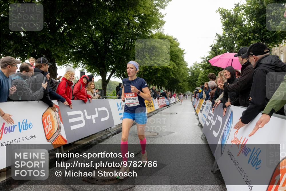 14.06.2026 - REWE Women's Run Michael Strokosch http://msf.ph/oto/9782786 14.06.2026 09:43:50 Laufen 5, 10, 08, 340, 10402, 5, 1, 10, 1 meine-sportfotos.de