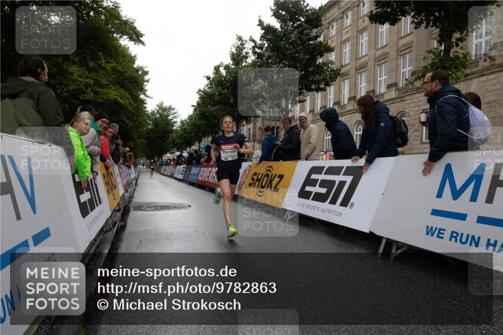 14.06.2026 - REWE Women's Run Michael Strokosch http://msf.ph/oto/9782863 14.06.2026 09:44:12 Laufen  meine-sportfotos.de