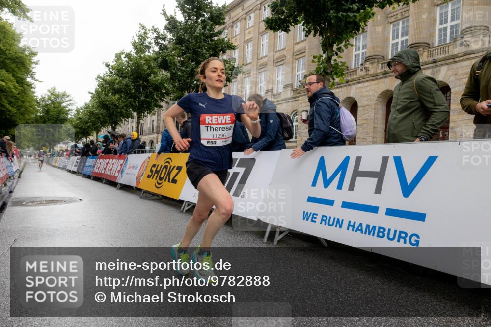 14.06.2026 - REWE Women's Run Michael Strokosch http://msf.ph/oto/9782888 14.06.2026 09:44:12 Laufen 11296, 7 meine-sportfotos.de
