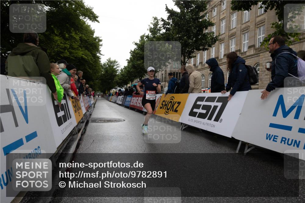 14.06.2026 - REWE Women's Run Michael Strokosch http://msf.ph/oto/9782891 14.06.2026 09:44:18 Laufen 10859 meine-sportfotos.de