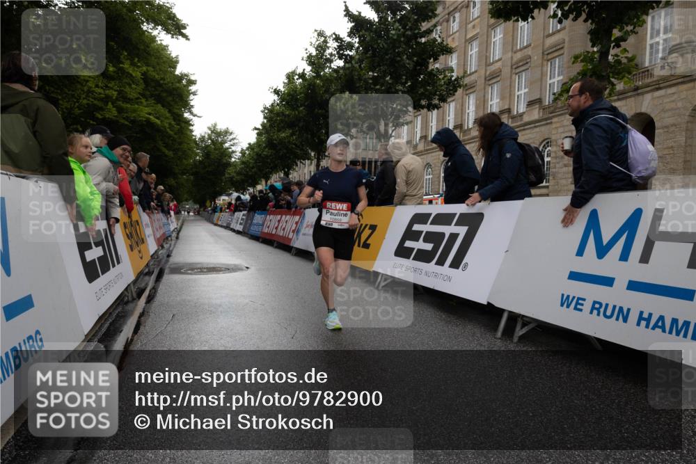 14.06.2026 - REWE Women's Run Michael Strokosch http://msf.ph/oto/9782900 14.06.2026 09:44:18 Laufen 51 meine-sportfotos.de