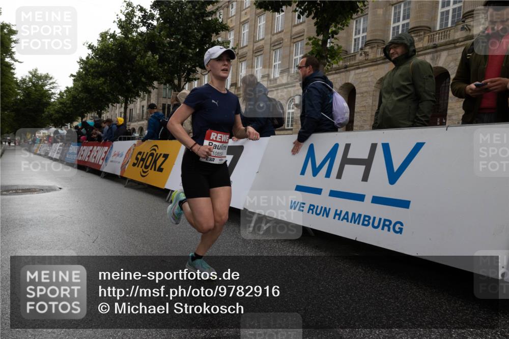 14.06.2026 - REWE Women's Run Michael Strokosch http://msf.ph/oto/9782916 14.06.2026 09:44:18 Laufen 10859 meine-sportfotos.de