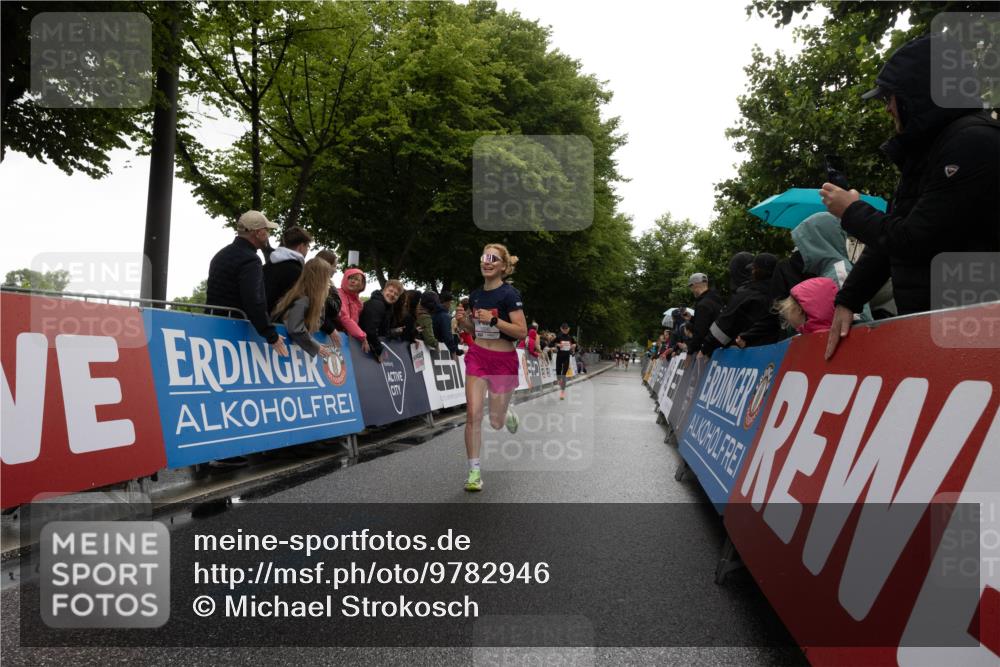 14.06.2026 - REWE Women's Run Michael Strokosch http://msf.ph/oto/9782946 14.06.2026 09:44:36 Laufen 0 meine-sportfotos.de