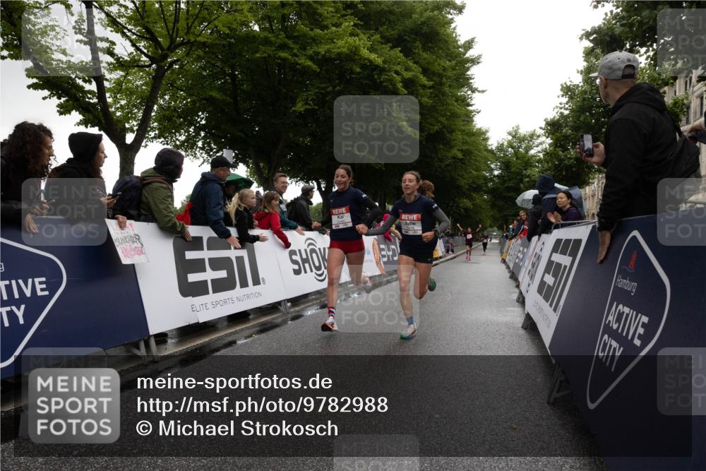 14.06.2026 - REWE Women's Run Michael Strokosch http://msf.ph/oto/9782988 14.06.2026 09:44:46 Laufen  meine-sportfotos.de