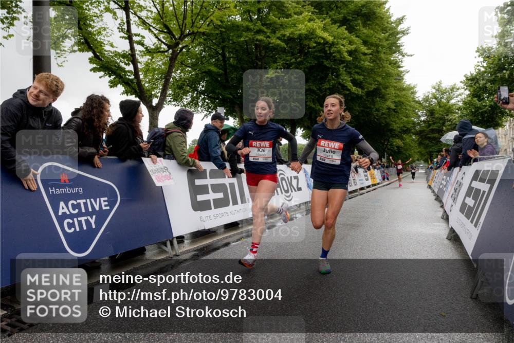 14.06.2026 - REWE Women's Run Michael Strokosch http://msf.ph/oto/9783004 14.06.2026 09:44:46 Laufen 10480, 11418 meine-sportfotos.de