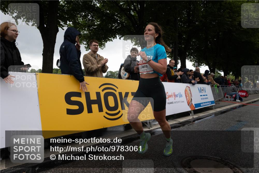 14.06.2026 - REWE Women's Run Michael Strokosch http://msf.ph/oto/9783061 14.06.2026 09:45:20 Laufen 10072, 5 meine-sportfotos.de
