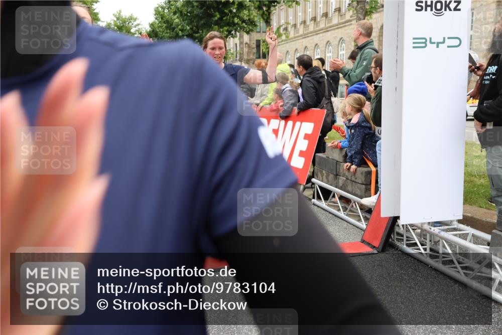 14.06.2026 - REWE Women's Run Strokosch-Dieckow http://msf.ph/oto/9783104 14.06.2026 10:01:35 Ziel 10077, 10315, 10369, 10792, 10812, 10824, 10828, 10902, 10915, 10966, 11018, 11044, 11045, 11196, 11206, 11319, 11361 meine-sportfotos.de