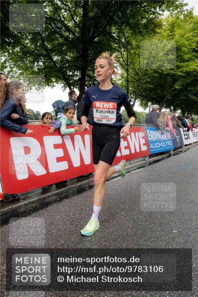14.06.2026 - REWE Women's Run Michael Strokosch http://msf.ph/oto/9783106 14.06.2026 09:47:32 Laufen 10386 meine-sportfotos.de