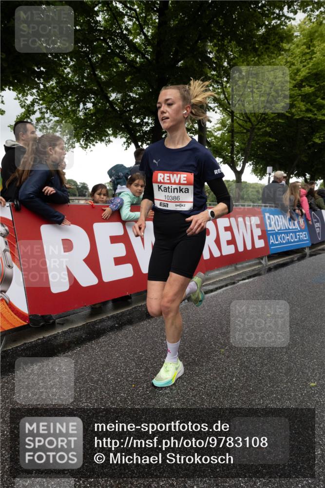 14.06.2026 - REWE Women's Run Michael Strokosch http://msf.ph/oto/9783108 14.06.2026 09:47:32 Laufen 10386 meine-sportfotos.de