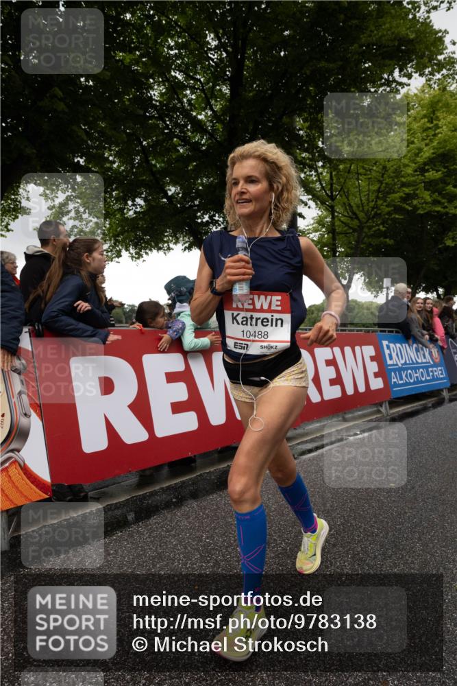 14.06.2026 - REWE Women's Run Michael Strokosch http://msf.ph/oto/9783138 14.06.2026 09:47:36 Laufen 10488 meine-sportfotos.de
