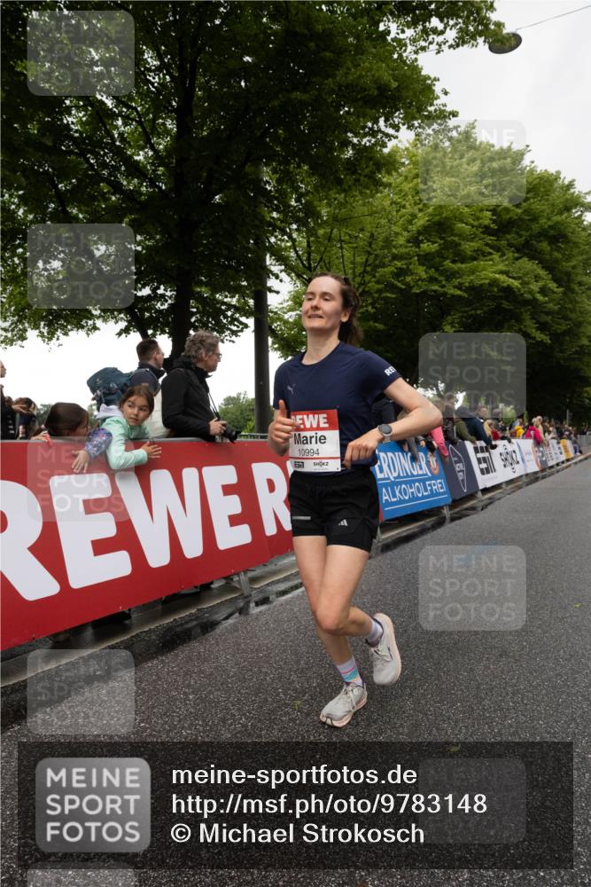 14.06.2026 - REWE Women's Run Michael Strokosch http://msf.ph/oto/9783148 14.06.2026 09:47:38 Laufen 10994 meine-sportfotos.de