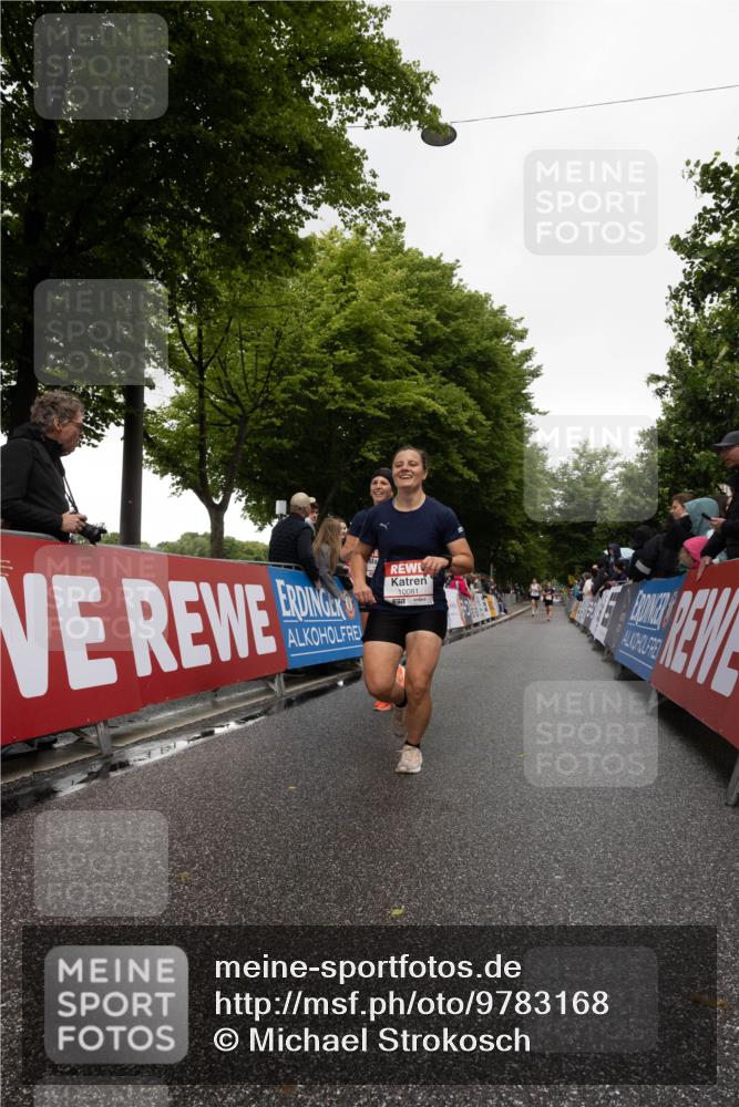 14.06.2026 - REWE Women's Run Michael Strokosch http://msf.ph/oto/9783168 14.06.2026 09:47:43 Laufen 10081 meine-sportfotos.de