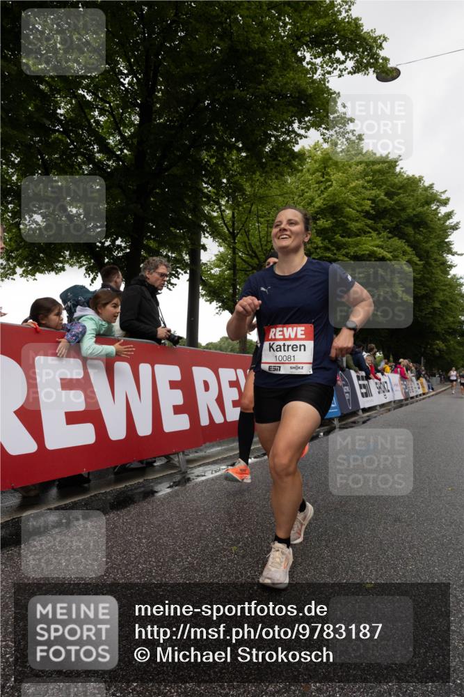 14.06.2026 - REWE Women's Run Michael Strokosch http://msf.ph/oto/9783187 14.06.2026 09:47:44 Laufen 10081 meine-sportfotos.de