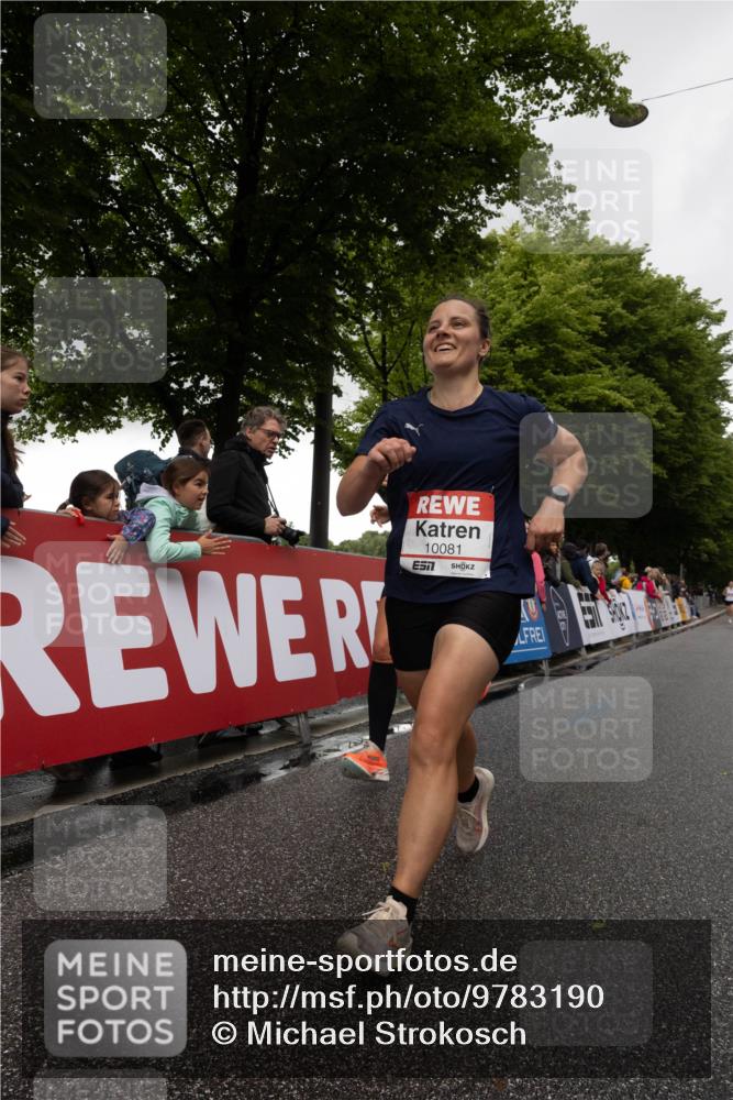 14.06.2026 - REWE Women's Run Michael Strokosch http://msf.ph/oto/9783190 14.06.2026 09:47:44 Laufen 10081 meine-sportfotos.de