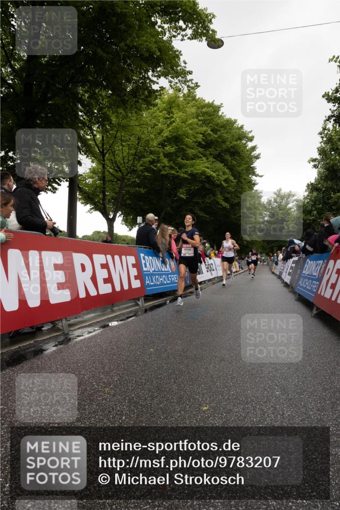 14.06.2026 - REWE Women's Run Michael Strokosch http://msf.ph/oto/9783207 14.06.2026 09:47:50 Laufen  meine-sportfotos.de