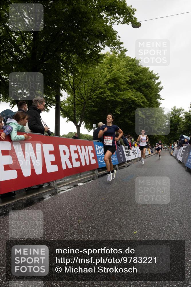 14.06.2026 - REWE Women's Run Michael Strokosch http://msf.ph/oto/9783221 14.06.2026 09:47:50 Laufen  meine-sportfotos.de