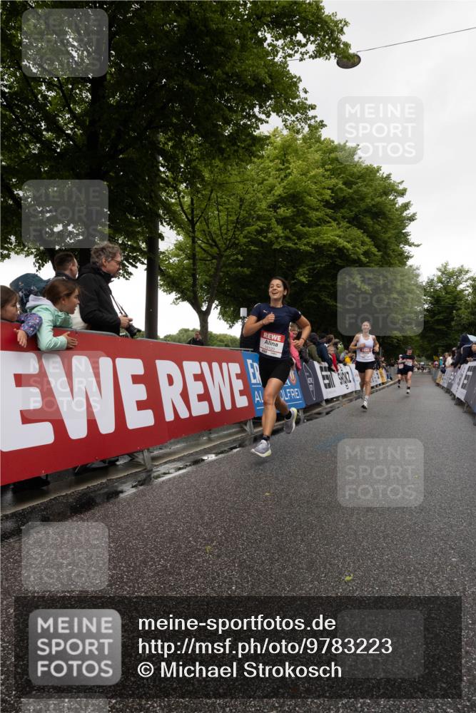 14.06.2026 - REWE Women's Run Michael Strokosch http://msf.ph/oto/9783223 14.06.2026 09:47:50 Laufen  meine-sportfotos.de