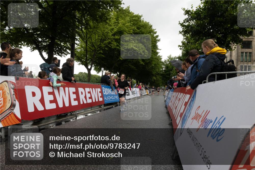 14.06.2026 - REWE Women's Run Michael Strokosch http://msf.ph/oto/9783247 14.06.2026 09:48:13 Laufen 5 meine-sportfotos.de