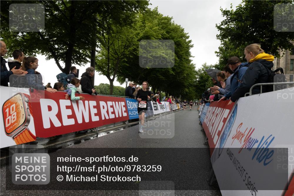 14.06.2026 - REWE Women's Run Michael Strokosch http://msf.ph/oto/9783259 14.06.2026 09:48:13 Laufen 10, 18, 10, 08, 17, 56, 80, 5 meine-sportfotos.de